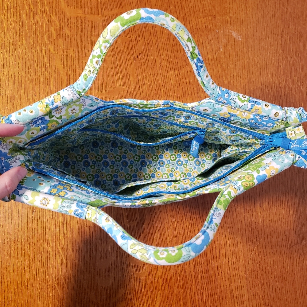 Vera Bradley Purse - Picture 8 of 8